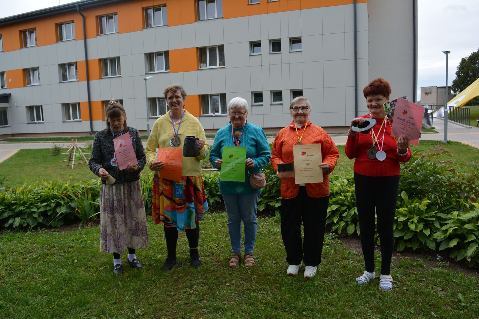 Filiāles "Ķīši" organizētais starpfiliāļu pasākums-mākslas plenērs "Sveiks, māksliniek, septembrī!"